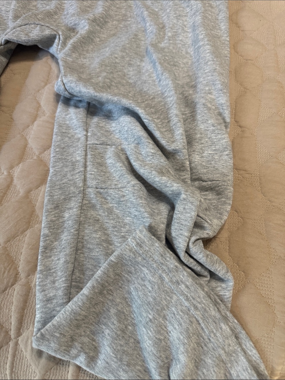 Newin Light Grey Sleeveless Lounge Romper Baggy and Barrel with Side Pockets - Picture 4 of 7